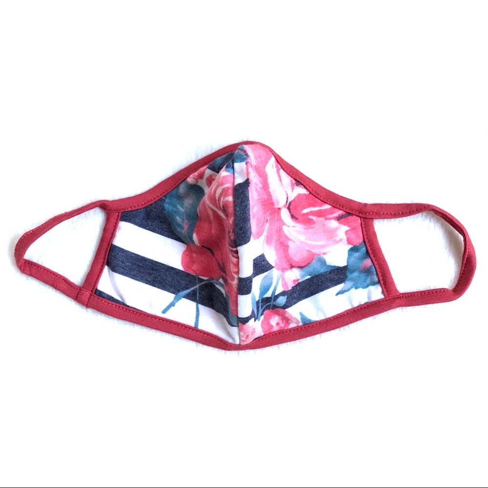 ❤️ 5 for $15 Floral Design Face Mask - Picture 3 of 7